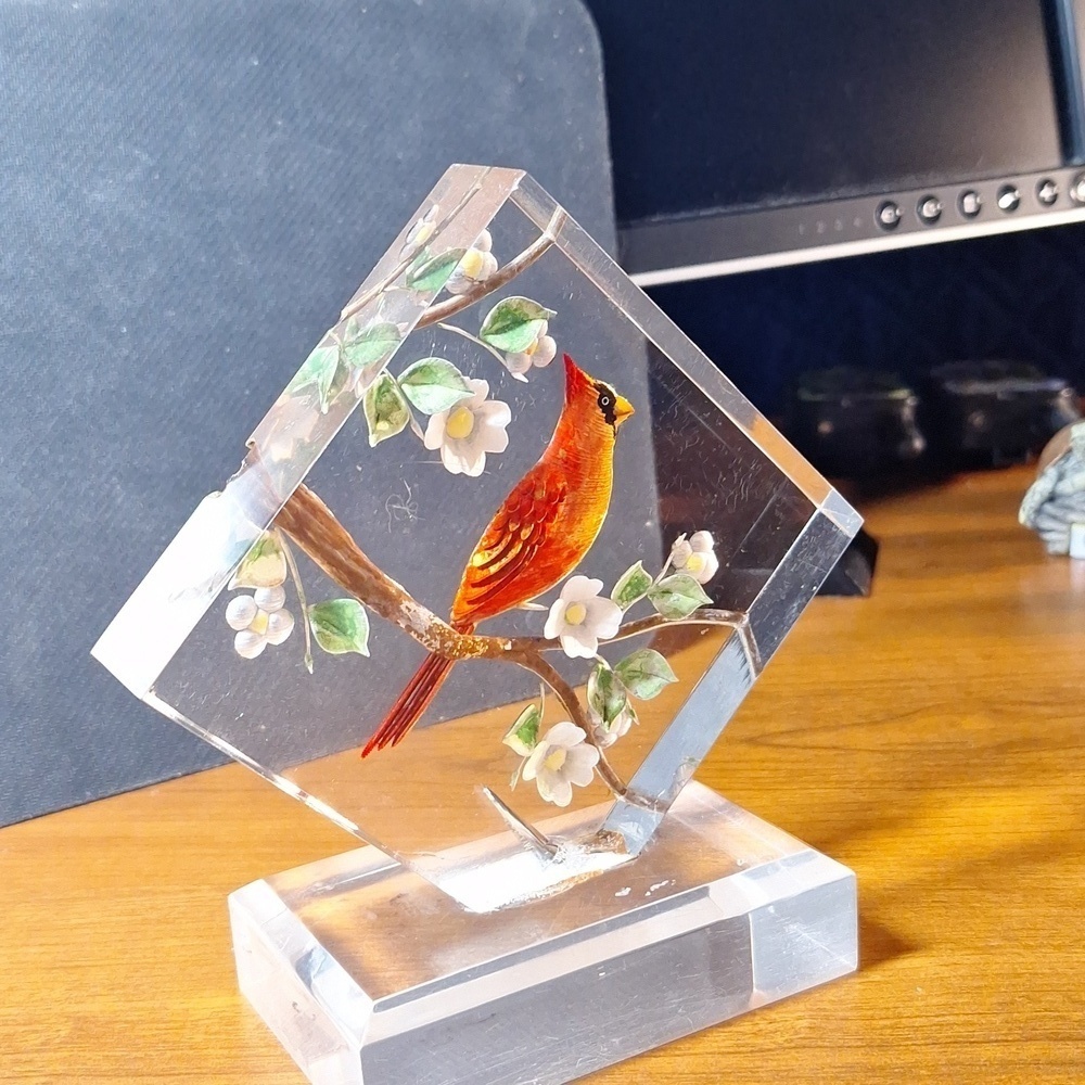 Cardinal Hand Reverse Paint Lucite Signed Wald - Picture 2 of 5